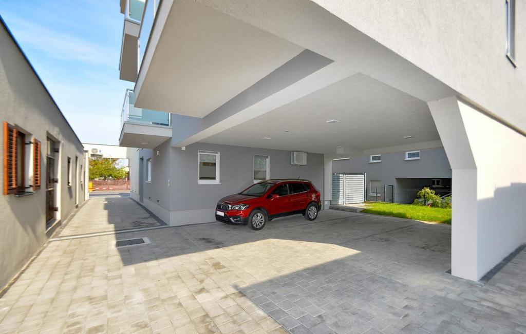 Kalimero Apartman A1 Krizevci Ngoại thất bức ảnh
